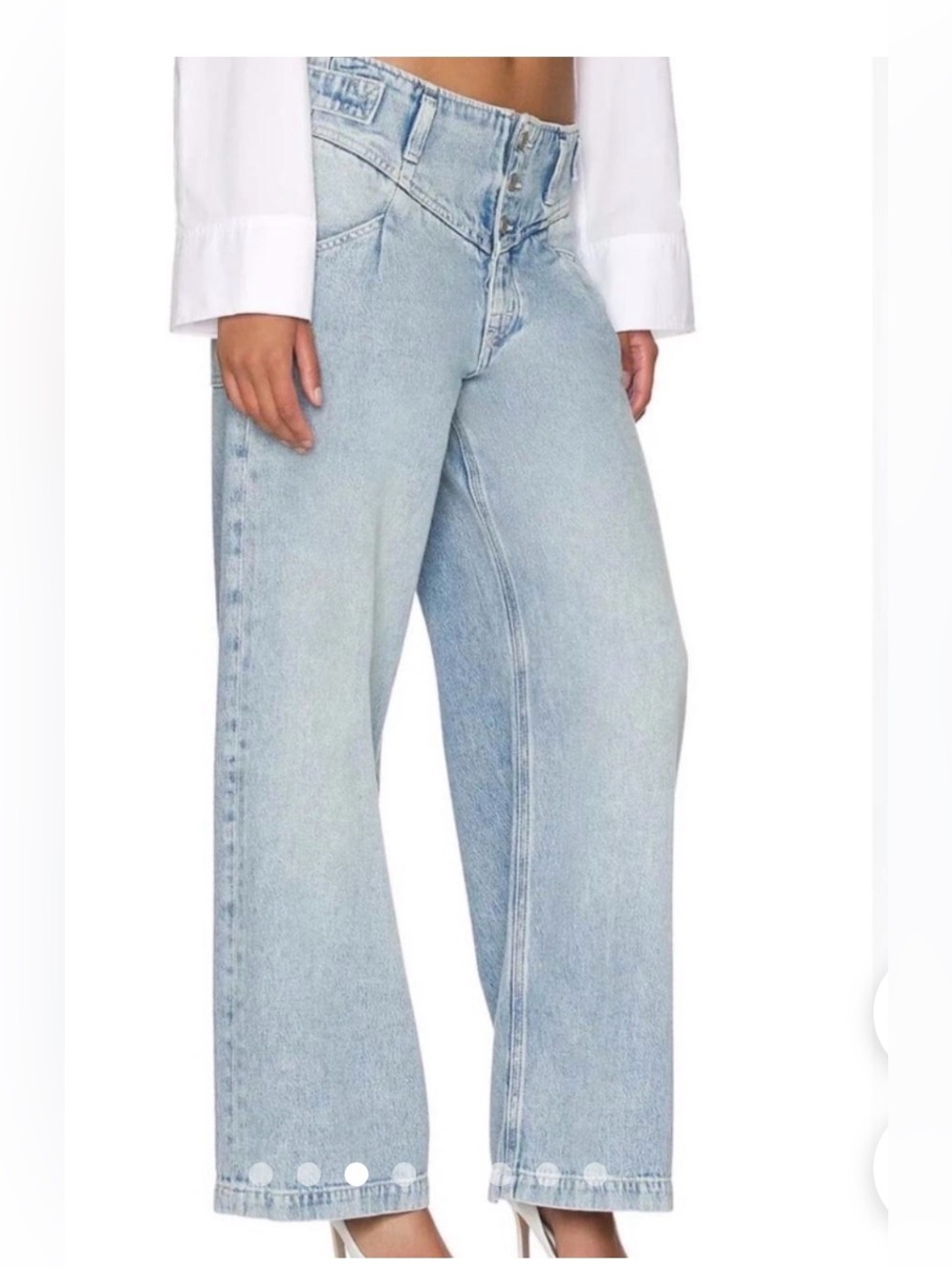 WE THE FREE | acid wash jeans w frayed hem size 25
